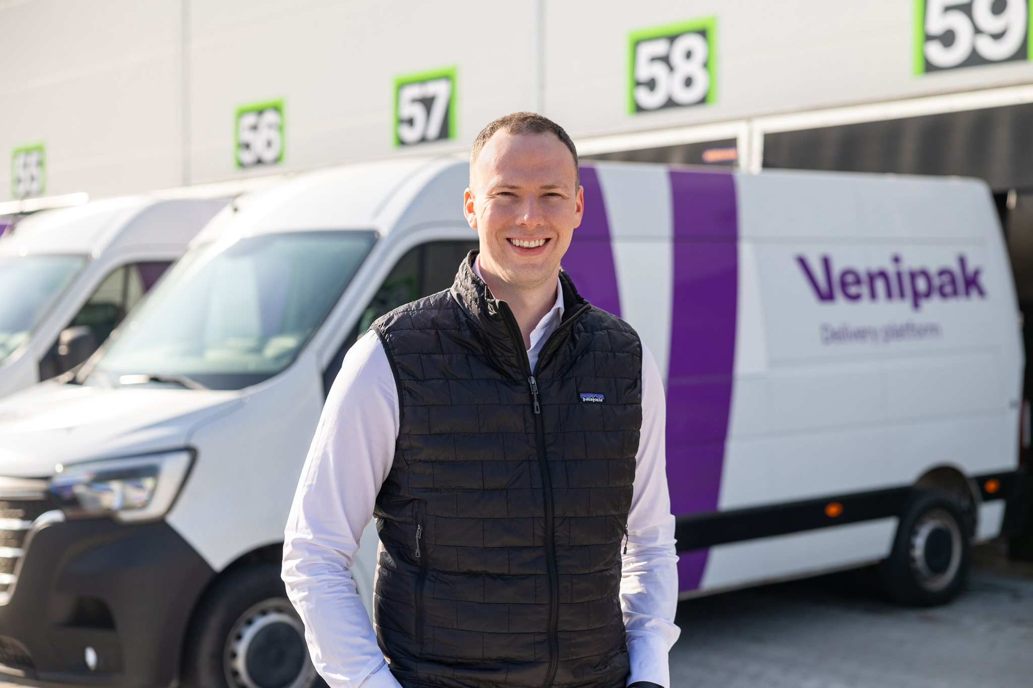 Rahvusvaheline pakiveoettevõte Venipak prognoosib ligi viiendiku võrra kasvanud pakivedude põhjal Eestis tarbijakindluse taastumist. Venipak on tänavu Eestis li