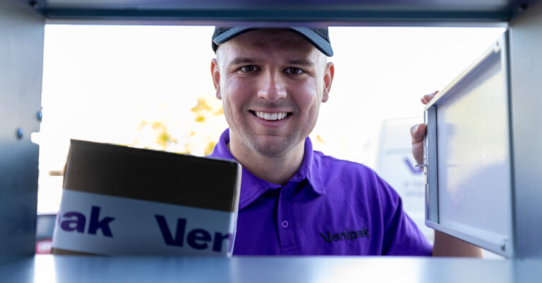 KAIPGERAI_VENIPAK_010_SMALL