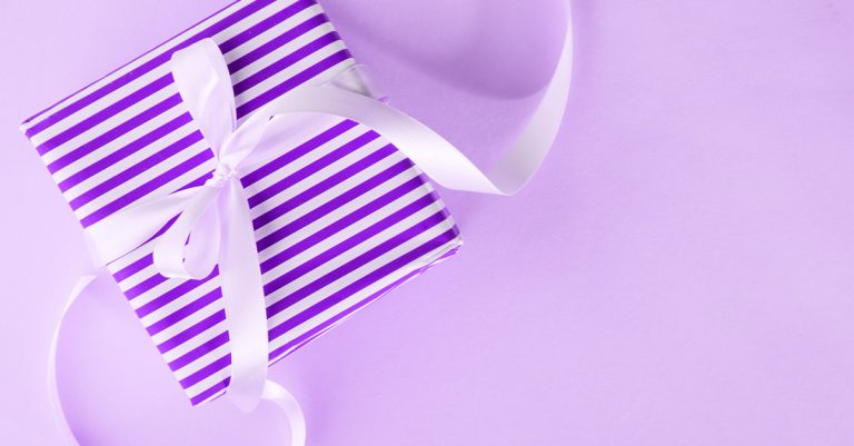 beautifully-decorated-gitbox