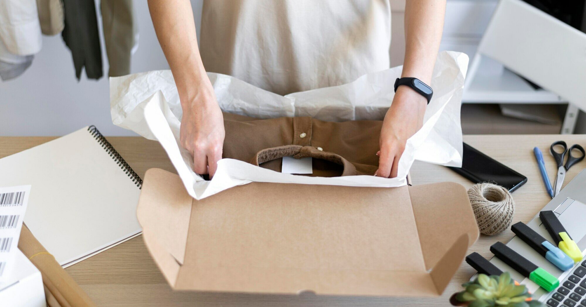 close-up-hands-packing