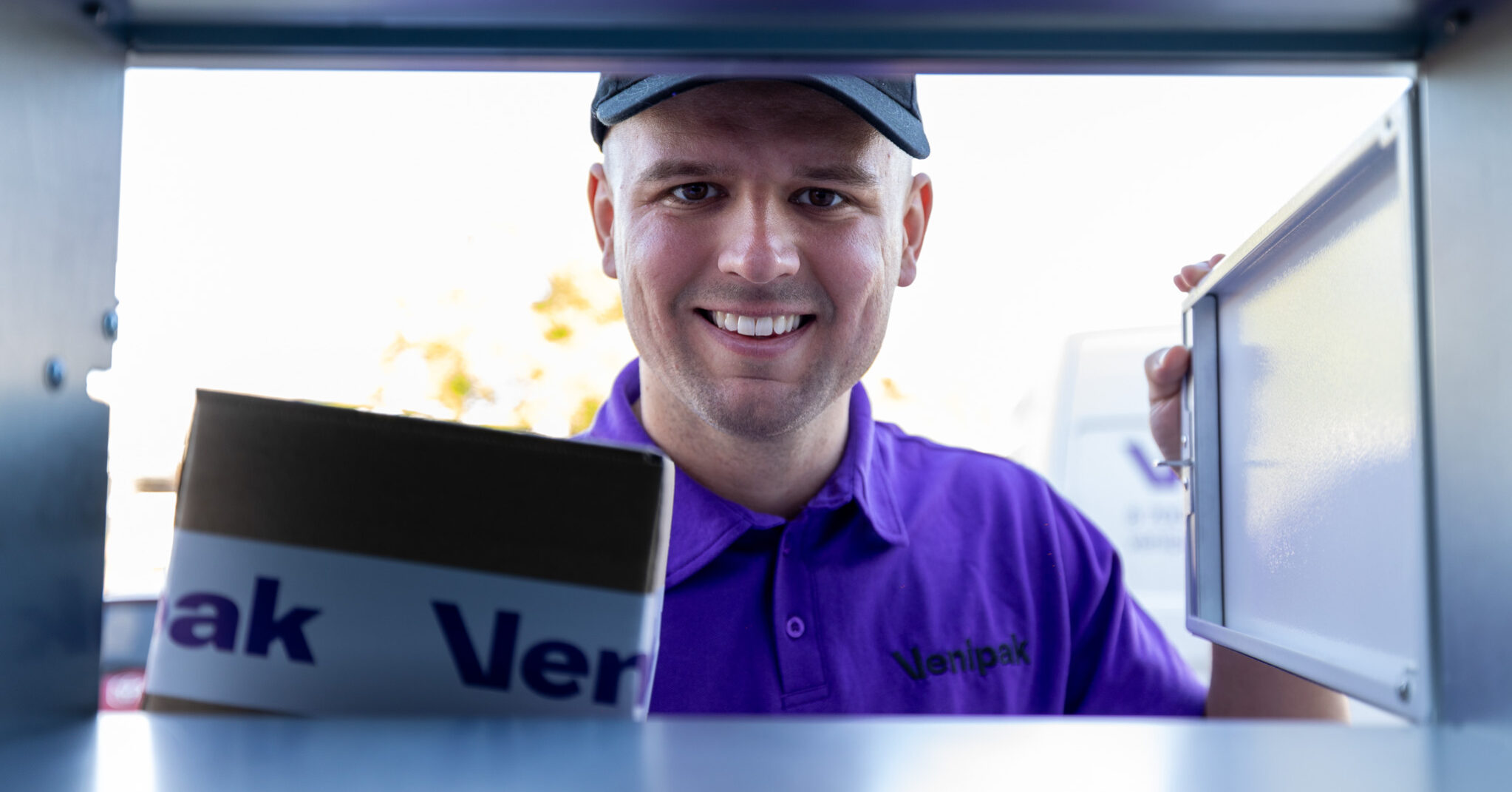 KAIPGERAI_VENIPAK_010_SMALL